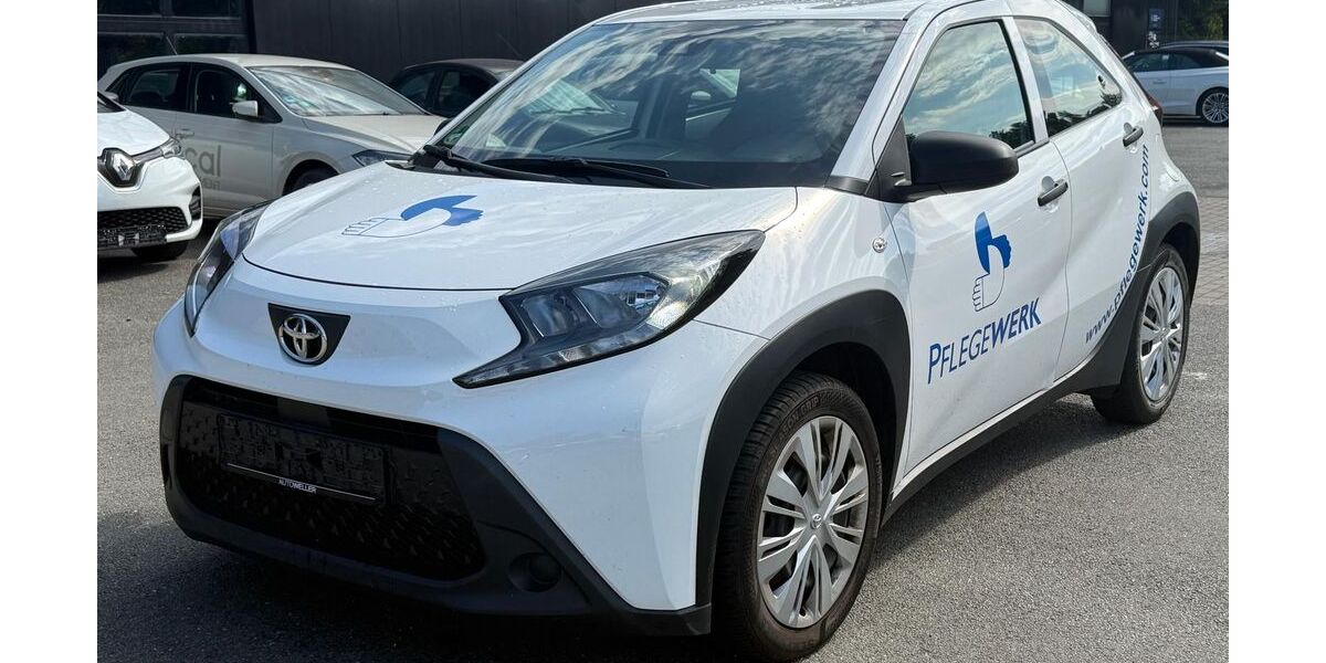 Toyota Aygo (X) 72.890 km 10.990 &euro; Braunschweig 38122