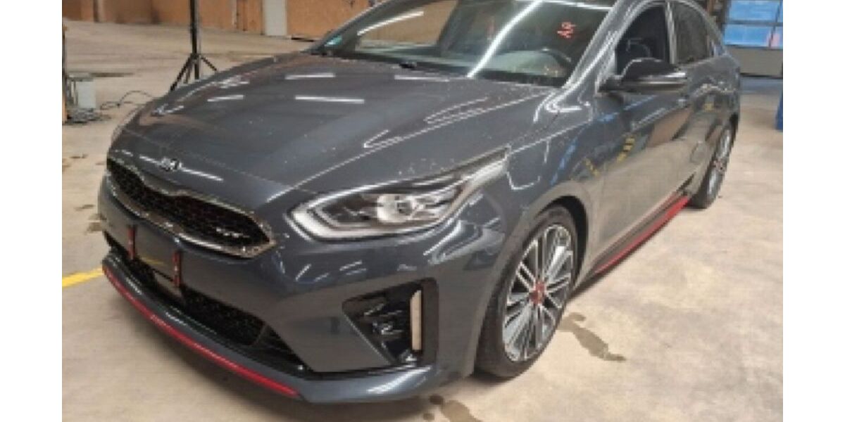 Kia pro ceed / ProCeed 63.000 km 24.780 &euro; Helmstedt 38350