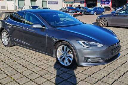 Tesla Model S 199.554 km 21.970 € Braunschweig 38112