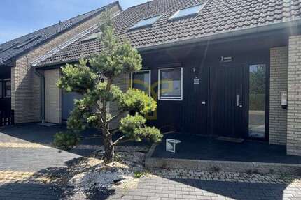 Haus zum Kaufen in Wolfsburg Mörse 450.000 € 127 m² 4 zimmer