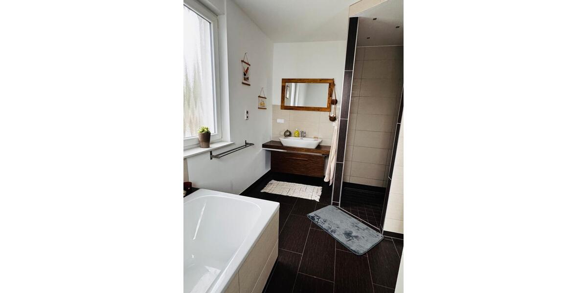 Einfamilienhaus Grasleben - 4 Zimmer, 138 m&sup2;, 469.000&euro; | Angebot:25657123