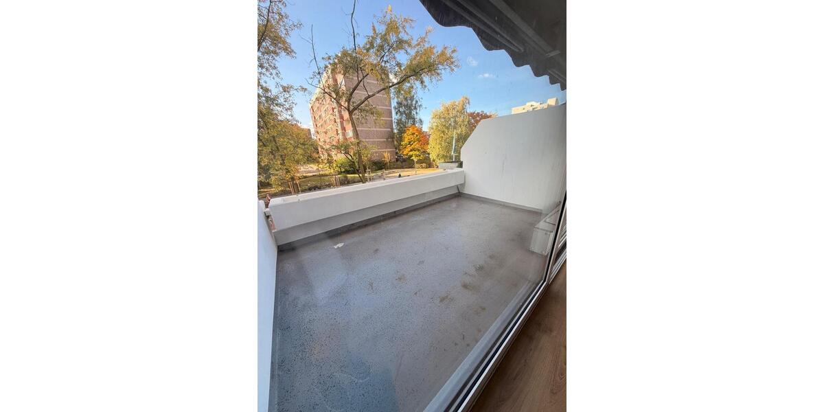 Helle 2-Zimmer-Wohnung mit Einbauküche – frisch renoviert – 66 m² – ab sofort 2 zimmer