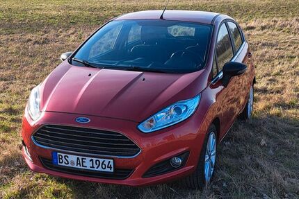Ford Fiesta 61.400 km 7.400 &euro; Braunschweig 38124