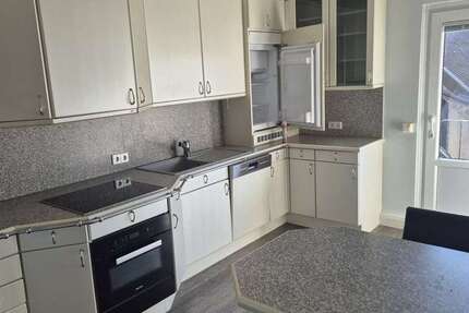 Wohnung zum Mieten in Helmstedt 1.012 € 135 m²