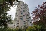 **Frisch renoviert** Zentrale Lage, 2 Zimmer, Balkon, guter Schnitt, Aufzug, Stellplatz