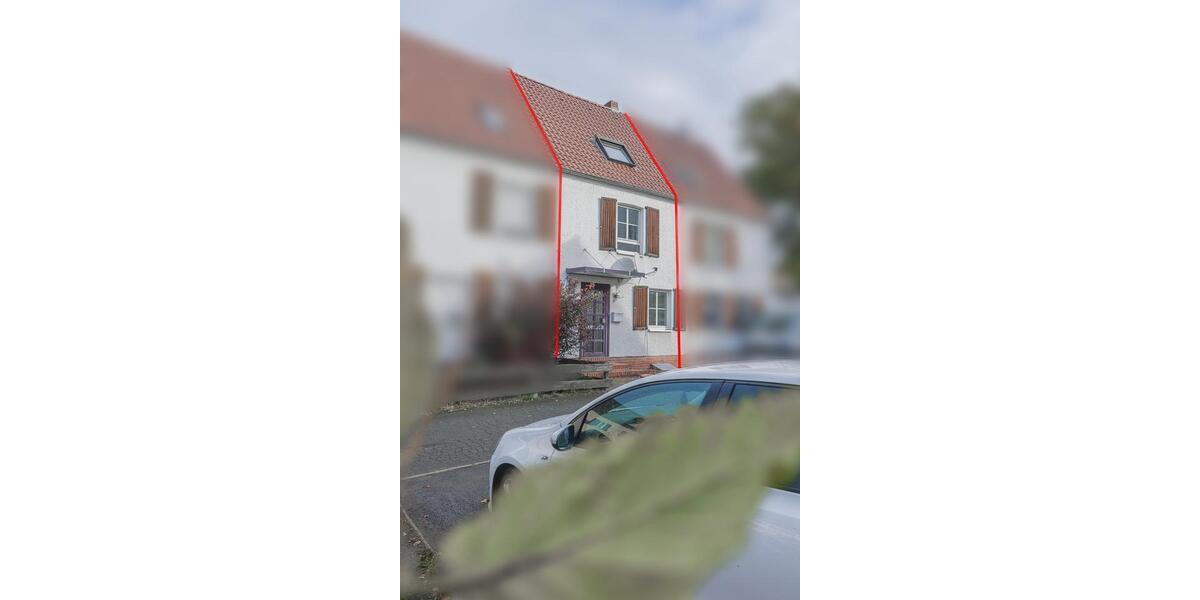 S C H I L L E R T E I C H: REIHENMITTELHAUS FÜR KLEINE FAMILIEN 5 zimmer