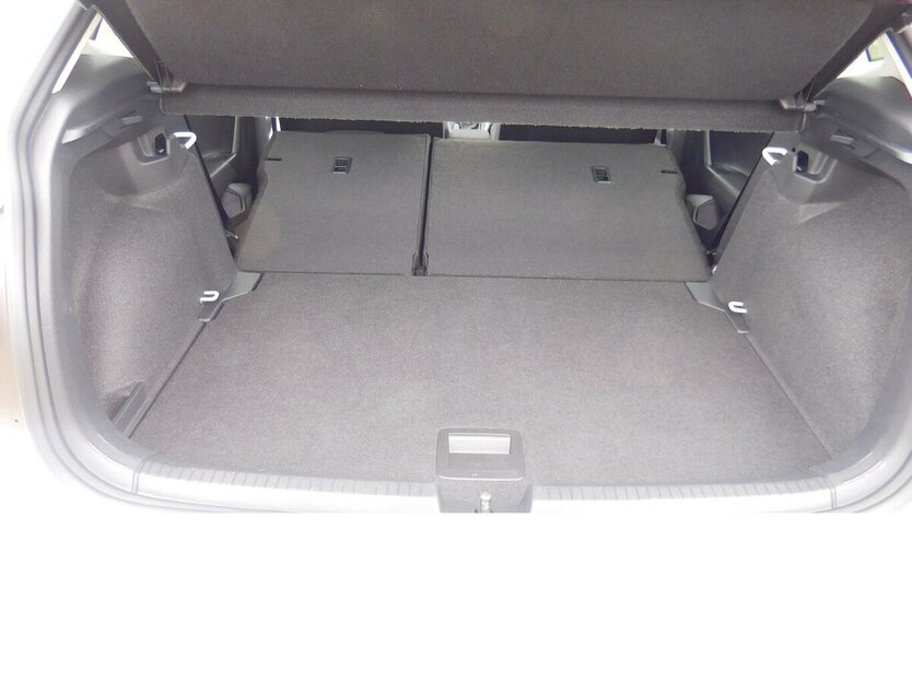 VW Polo 1.0 Life MPI BMT 4Trg Klima Navi LED 21.400 km 14.990 € Vordorf 38533