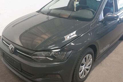 VW Polo 158.772 km 10.990 &euro; Braunschweig 38122