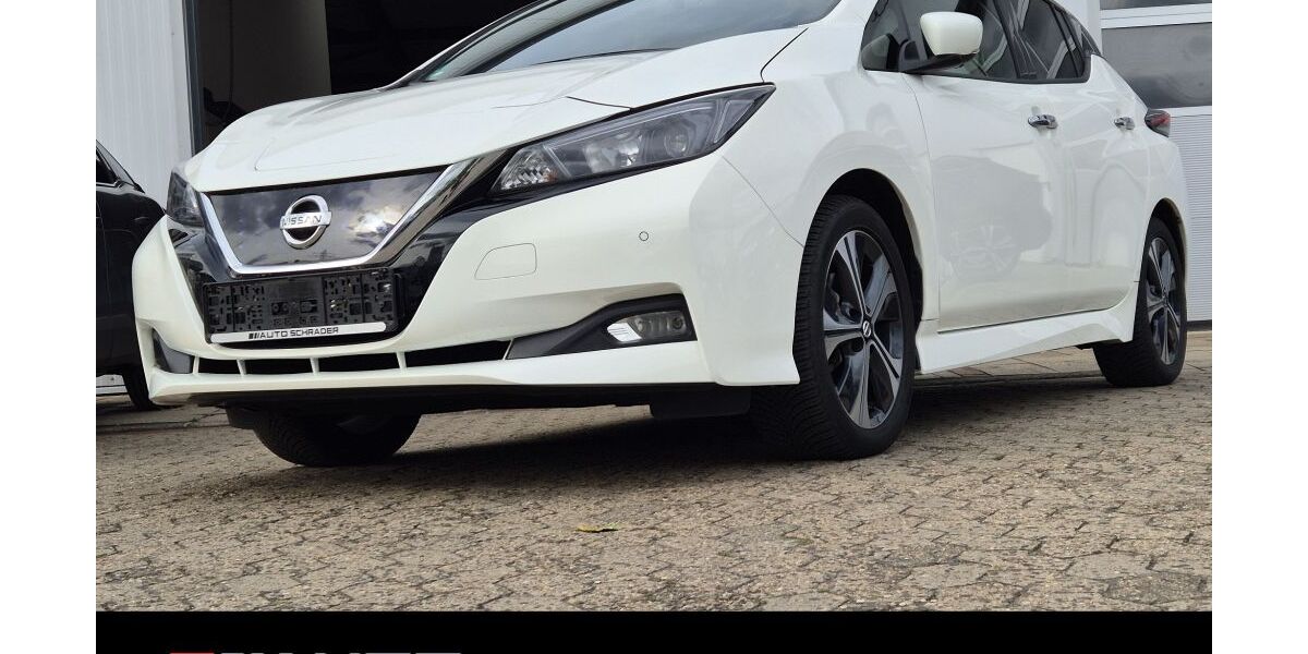Nissan Leaf 43.708 km 14.950 € Braunschweig 38112