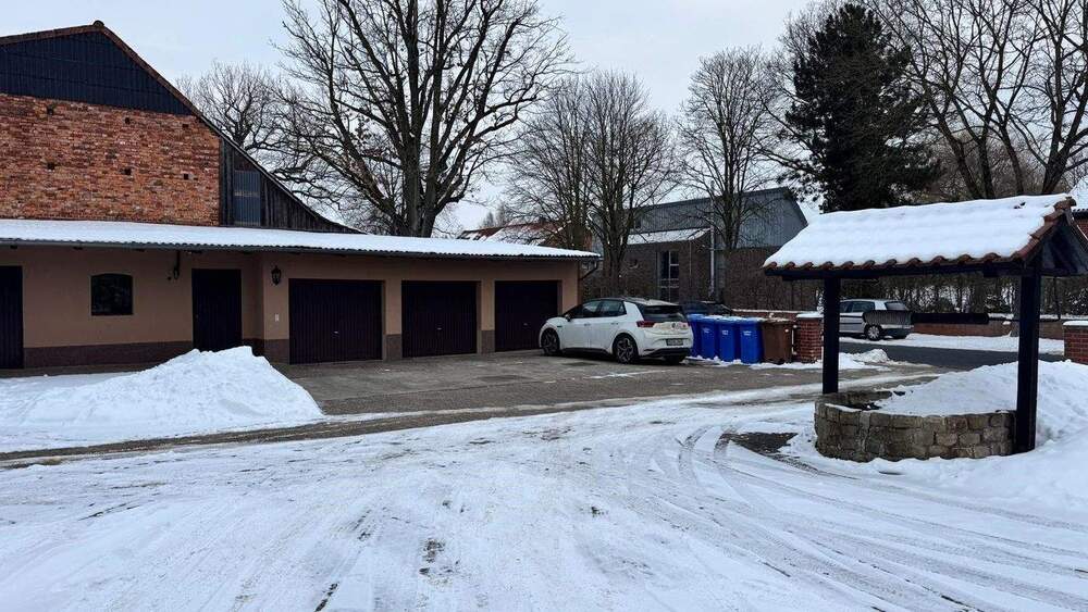 Etagenwohnung Adenbüttel - 5 Zimmer, 143 m&sup2;, 220.000&euro; | Angebot:25687250