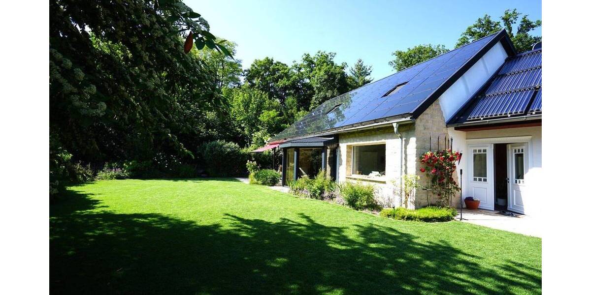 Energetisch saniertes Anwesen in einmaliger Waldrandlage 9 zimmer