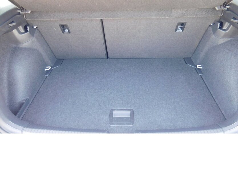 VW Polo 1.0 Life MPI BMT 4Trg Klima Navi LED 11.400 km 15.690 € Vordorf 38533