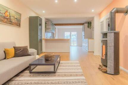 Haus Meine Grassel - 5 Zimmer, 190 m&sup2;, 298.000&euro; | Angebot:25686895