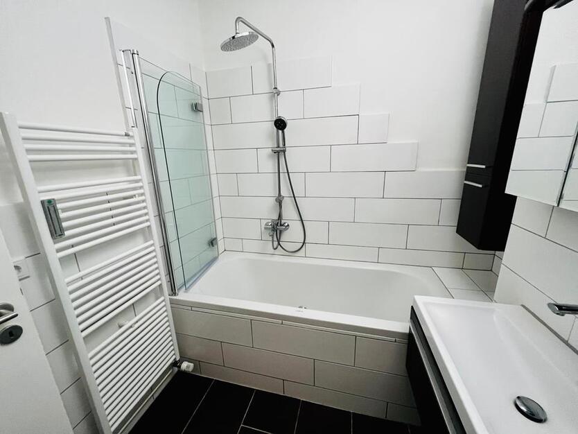Modernisierte 3-Zimmer-Wohnung mit hochwertiger EBK in Wolfsburg
