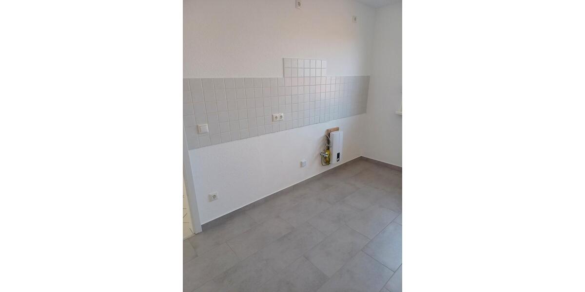 Dachgeschoßwohnung Rühen - 2 Zimmer, 56 m&sup2;, 460&euro; | Angebot:26498283