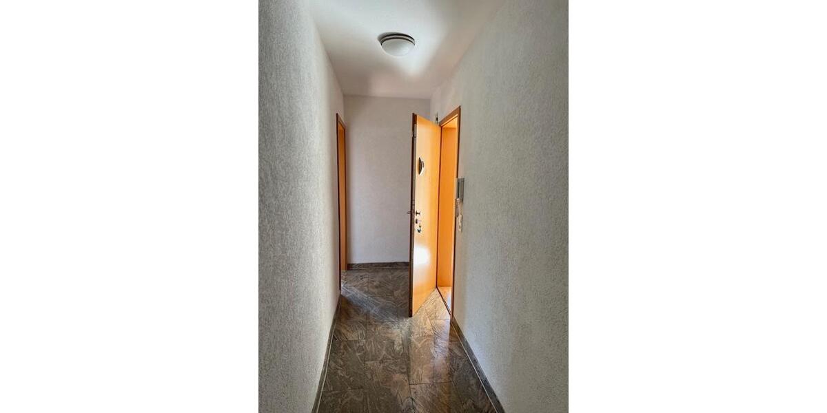 Etagenwohnung Lehre - 2 Zimmer, 69 m&sup2;, 600&euro; | Angebot:26249605