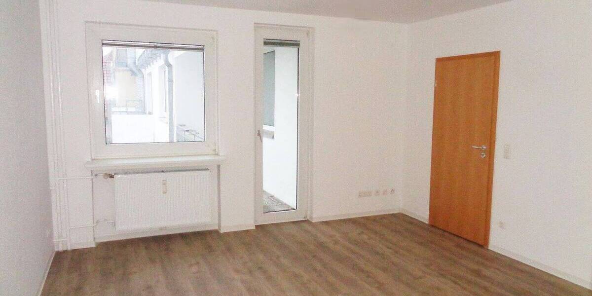 Etagenwohnung Braunschweig Innenstadt - 2 Zimmer, 65 m&sup2;, 574&euro; | Angebot:26751062