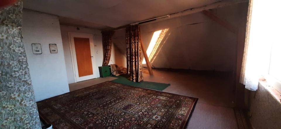 Ohne Provision, freistehendes Ein- bis Zweifamilienhaus 8 zimmer