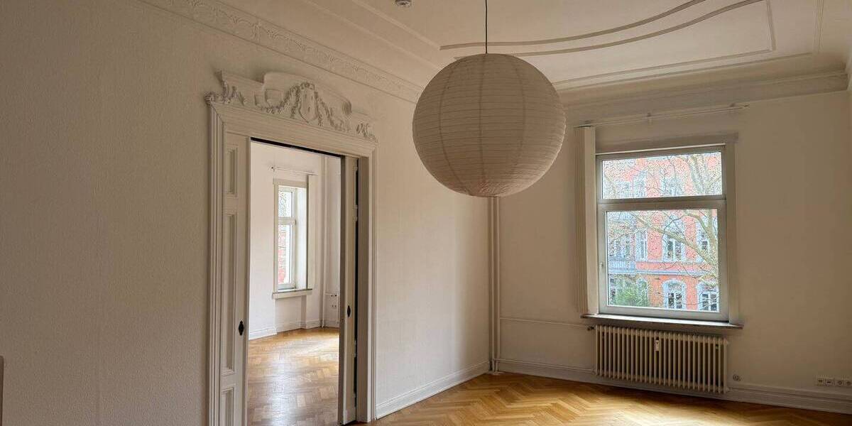 Zimmer Braunschweig Östliches Ringgebiet - 8 Zimmer, 235 m&sup2;, 1.950&euro; | Angebot:26220436