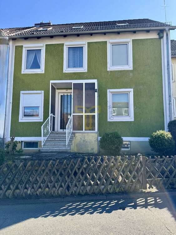 Haus zum Kaufen in Wolfsburg 174.000 € 120 m²