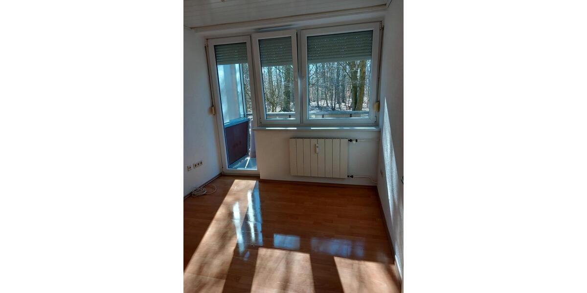 Erdgeschoßwohnung Wolfsburg Detmerode - 4 Zimmer, 70 m&sup2;, 175.000&euro; | Angebot:26144020