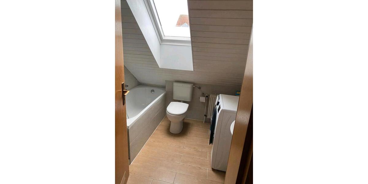 Dachgeschoßwohnung Gifhorn - 4 Zimmer, 950&euro; | Angebot:23621328