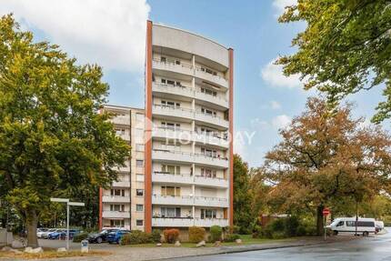 Kernsanierte Drei-Zimmer-Wohnung mit Loggia - Erbbaurecht vorhanden 3 zimmer