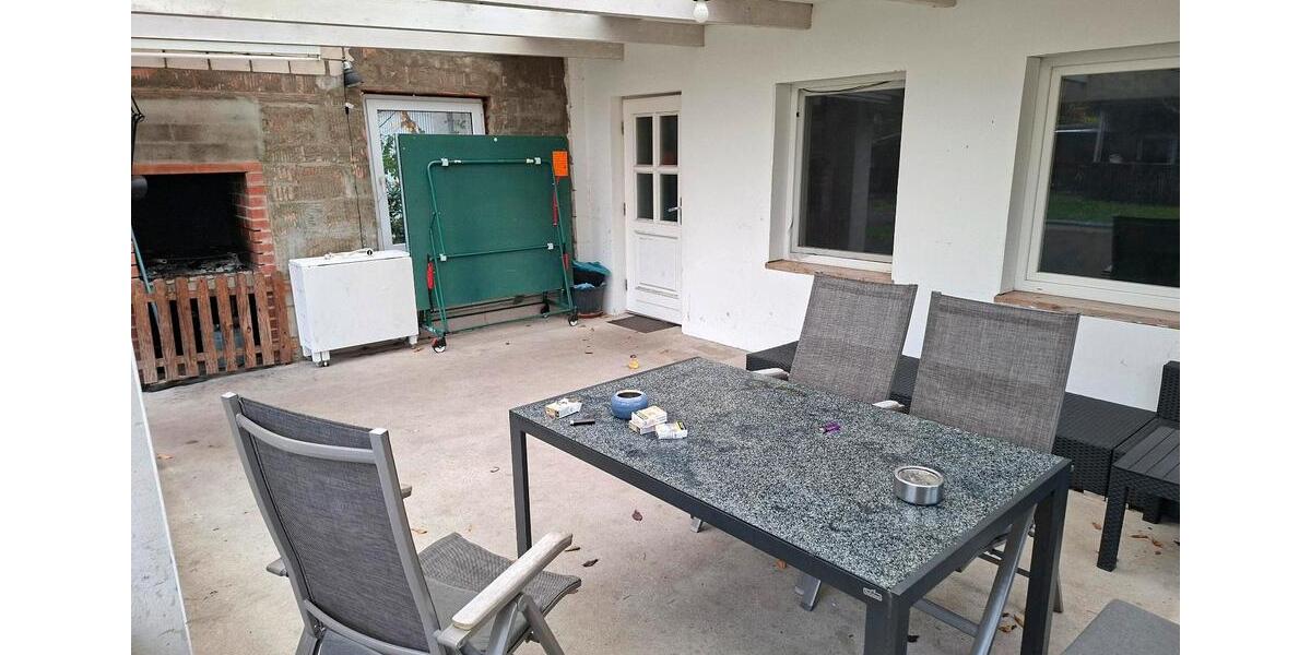 Erdgeschoßwohnung Oebisfelde-Weferlingen Weferlingen - 5 Zimmer, 135 m&sup2;, 260.000&euro; | Angebot:23712365