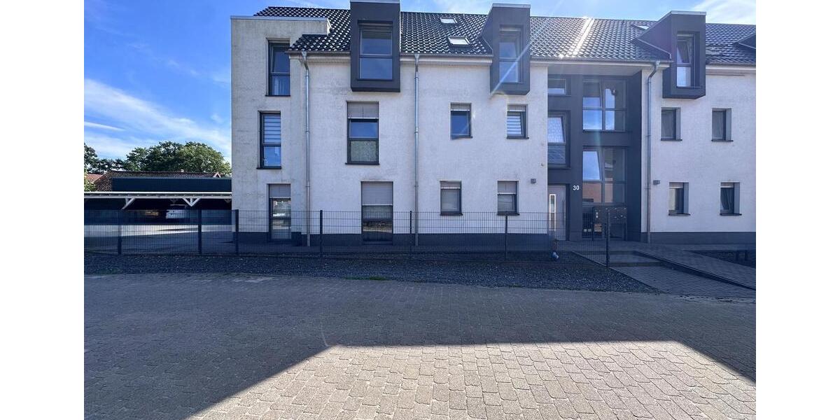 Etagenwohnung Sassenburg - 4 Zimmer, 110 m&sup2;, 1.050&euro; | Angebot:26252457
