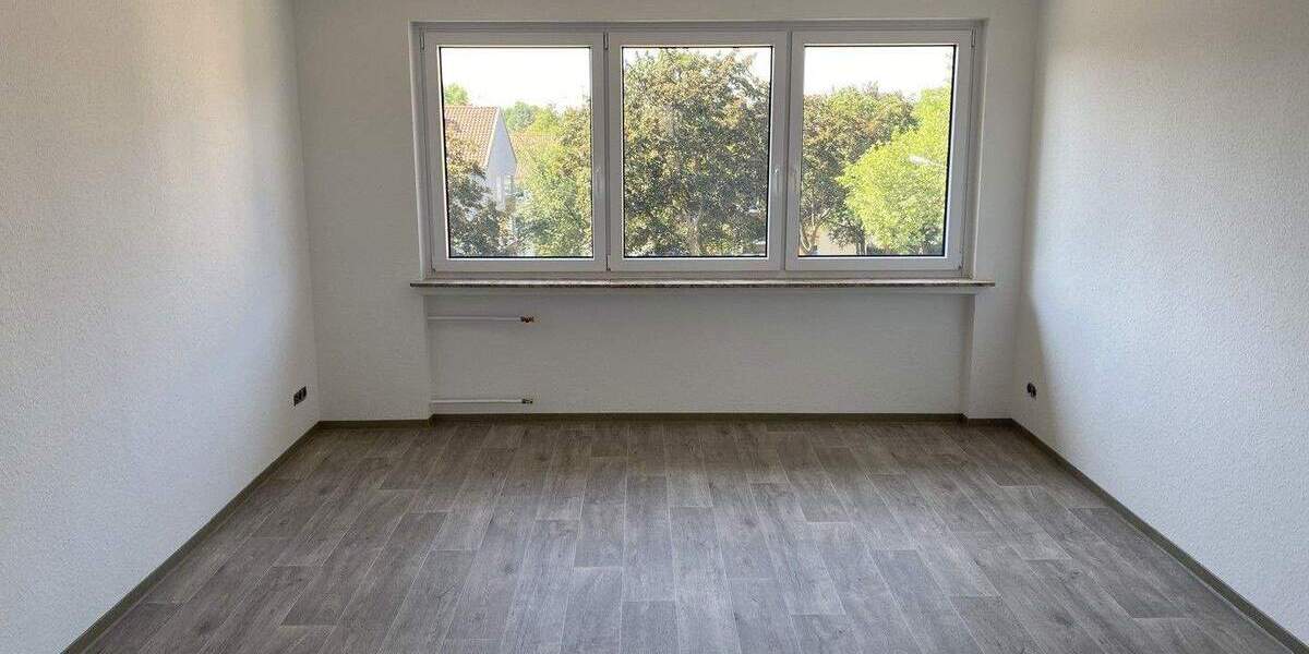 Etagenwohnung Helmstedt - 3 Zimmer, 81 m&sup2;, 135.000&euro; | Angebot:25746941