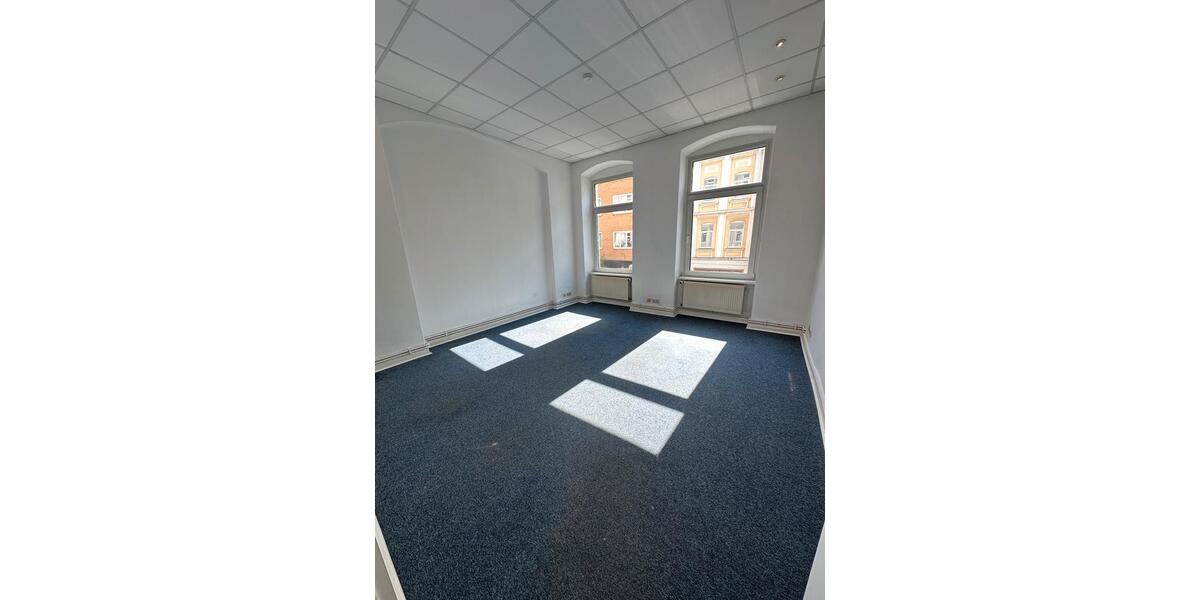 Etagenwohnung Braunschweig - 5 Zimmer, 129 m&sup2;, 1.250&euro; | Angebot:26321682