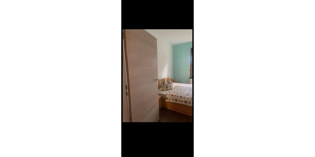 Mehrfamilienhaus, Wohnhaus Wolsdorf - 8 Zimmer, 150 m&sup2;, 128.000&euro; | Angebot:26713759