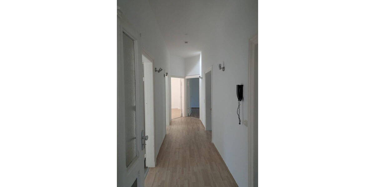 Etagenwohnung Helmstedt Emmerstedt - 4 Zimmer, 100 m&sup2;, 650&euro; | Angebot:26737400