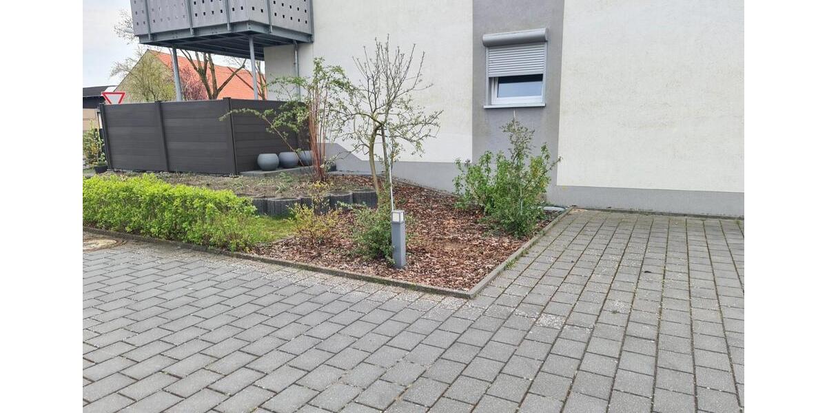 Erdgeschoßwohnung Rühen - 2 Zimmer, 78 m&sup2;, 700&euro; | Angebot:26226922