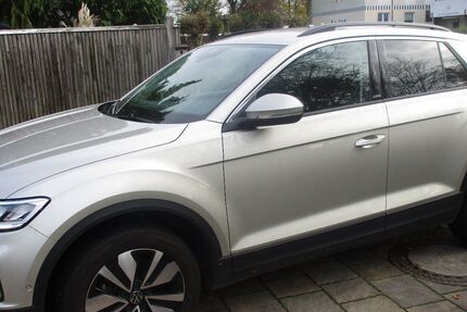 VW T-Roc 19.000 km 21.900 &euro; Wolfsburg 38448