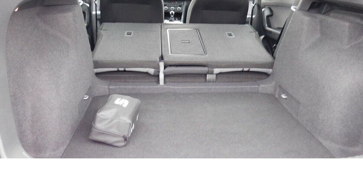 Seat Ateca 1.5 Style TSI BMT Navi Klima Alu 25.500 km 22.990 &euro; Vordorf 38533