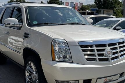 Cadillac Escalade 67.700 km 27.950 &euro; Braunschweig 38112