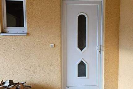 Zweifamilienhaus in Braunschweig (Waggum) mit Monteurszimmer auf Erbbaurecht 6 zimmer