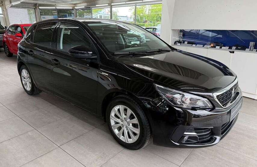 Peugeot 308 95.000 km 9.490 € Braunschweig 38116