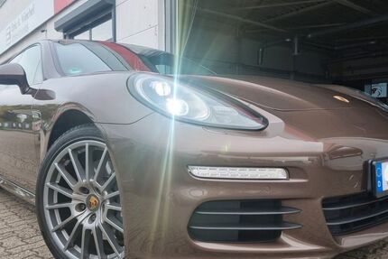 Porsche Panamera 119.850 km 38.950 € Wolfsburg 38446
