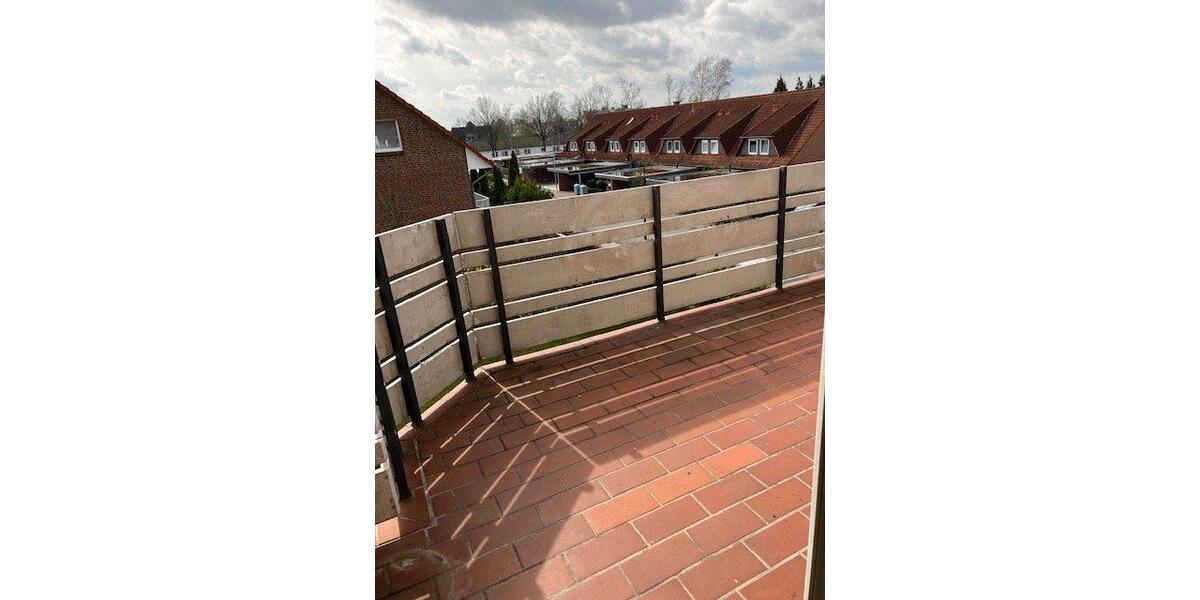 Dachgeschoßwohnung Gifhorn - 3 Zimmer, 77 m&sup2;, 690&euro; | Angebot:26549368