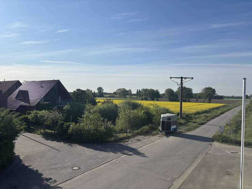 Haus zum Kaufen in Wendeburg 299.000 € 151 m²