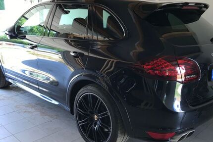 Porsche Cayenne 233.000 km 21.700 &euro; Braunschweig 38124