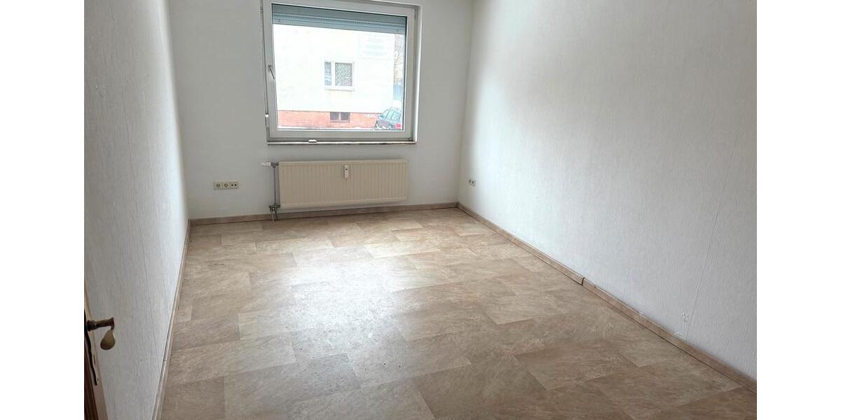 Erdgeschoßwohnung Helmstedt - 4 Zimmer, 110 m&sup2;, 800&euro; | Angebot:25331997