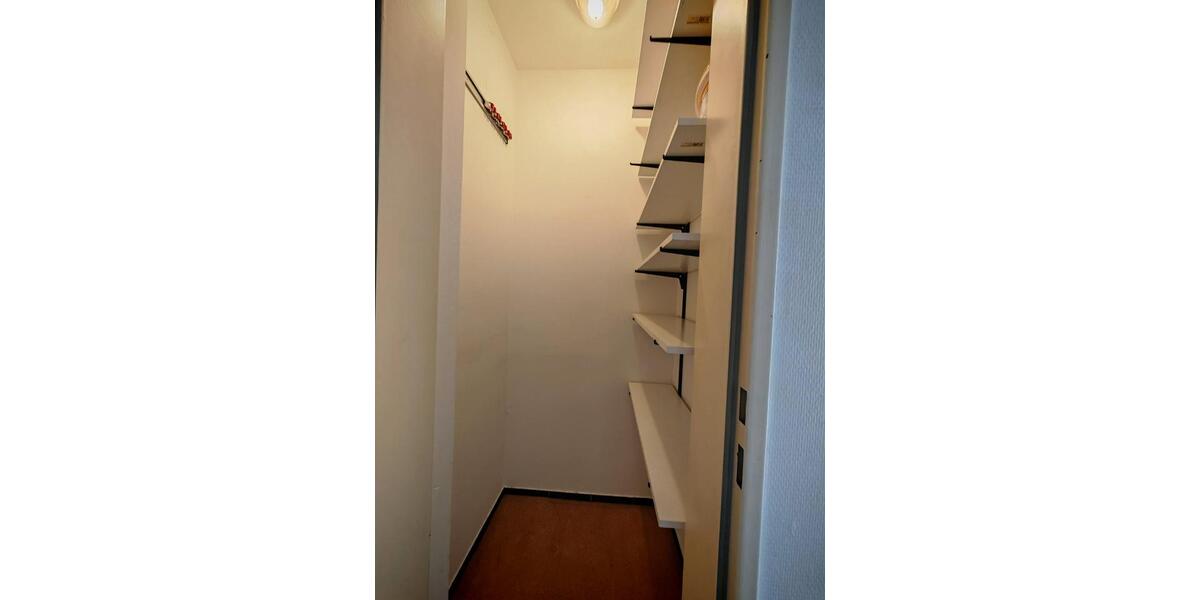 Etagenwohnung Braunschweig Wabe-Schunter-Beberbach - 3 Zimmer, 71 m&sup2;, 139.000&euro; | Angebot:26829453