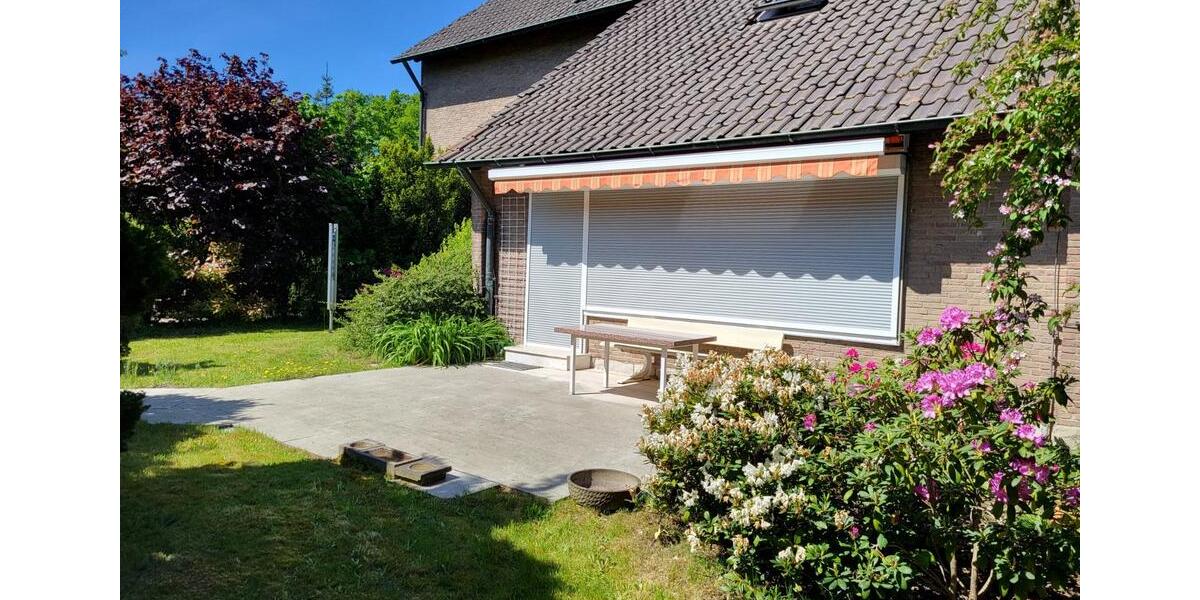 Erdgeschoßwohnung Wolfsburg Alt-Wolfsburg - 4 Zimmer, 125 m&sup2;, 1.250&euro; | Angebot:17370893