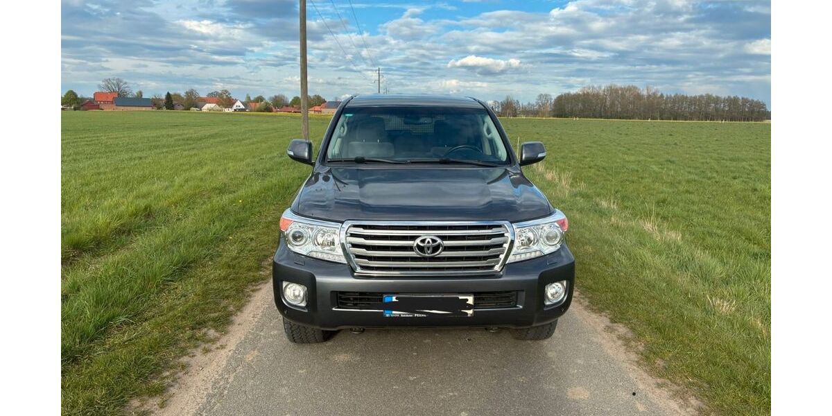 Toyota Land Cruiser 110.000 km 50.000 &euro; Meine 38527