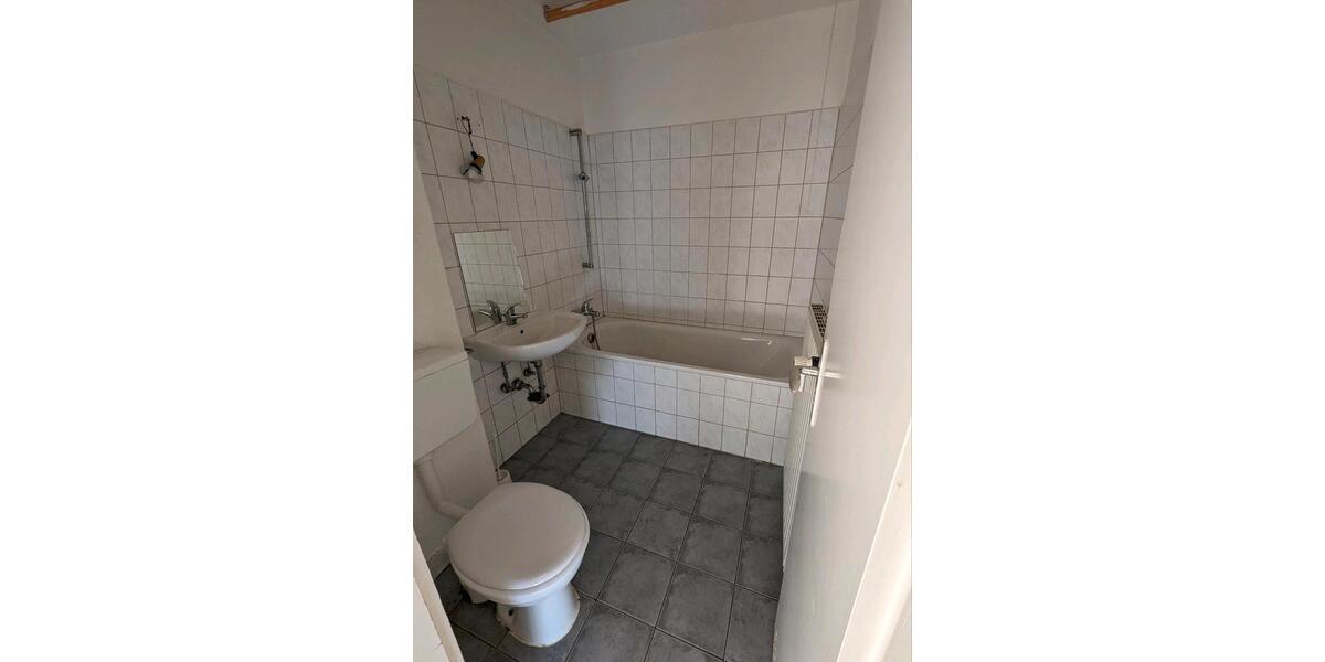 Etagenwohnung Helmstedt - 1 Zimmer, 42 m&sup2;, 470&euro; | Angebot:26232249