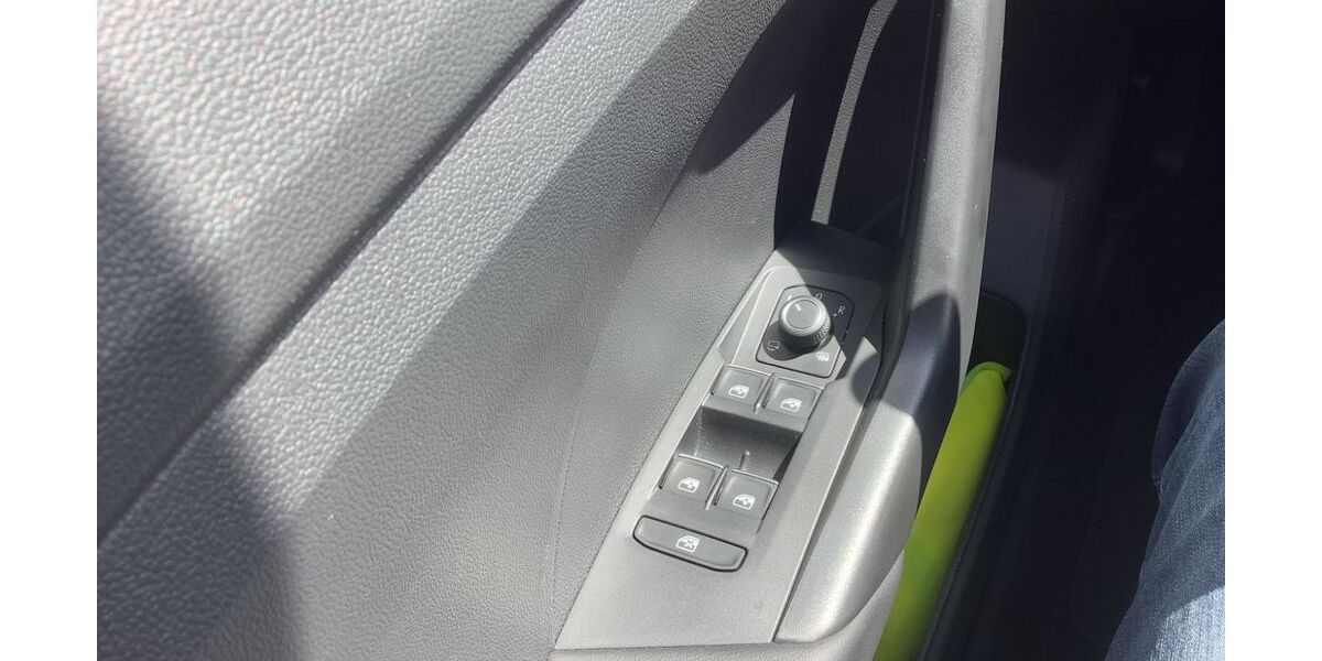 VW T-Cross 21.000 km 22.777 &euro; Wolfsburg 38446