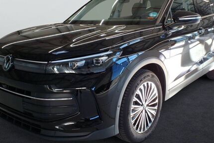 VW Tiguan 11.500 km 38.970 € Helmstedt 38350